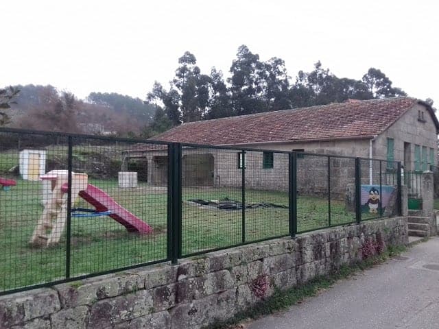 “LOS COLEGIOS RURALES EN ESPAÑA OFRECEN UN TRATO CERCANO Y FAMILIAR, ALGO IMPOSIBLE EN COLEGIOS DE GRANDES CIUDADES”