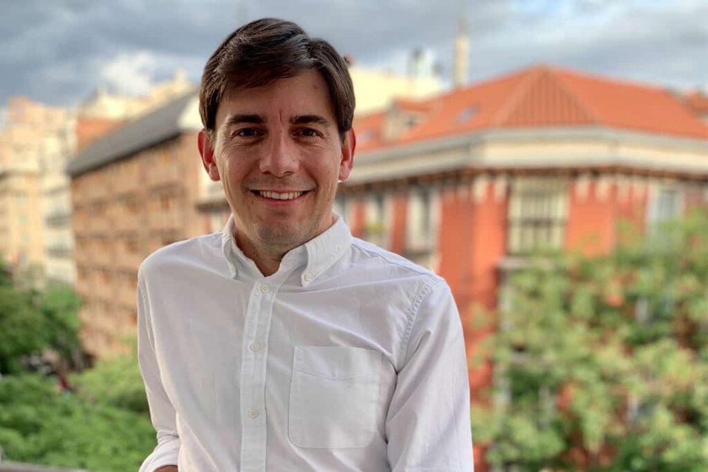 ANTE FUTUROS CONFINAMIENTOS LOS COLEGIOS DEBERÁN TRABAJAR AÚN MÁS EN EQUIPO, CON PREVISIÓN Y ADAPTABILIDAD