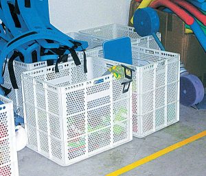 Caja apilable para piscina