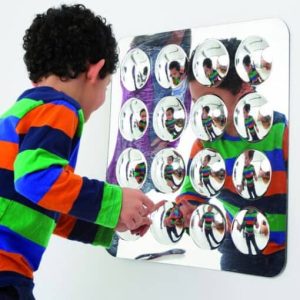 Espejo Acrílico con 16 Círculos Convexos