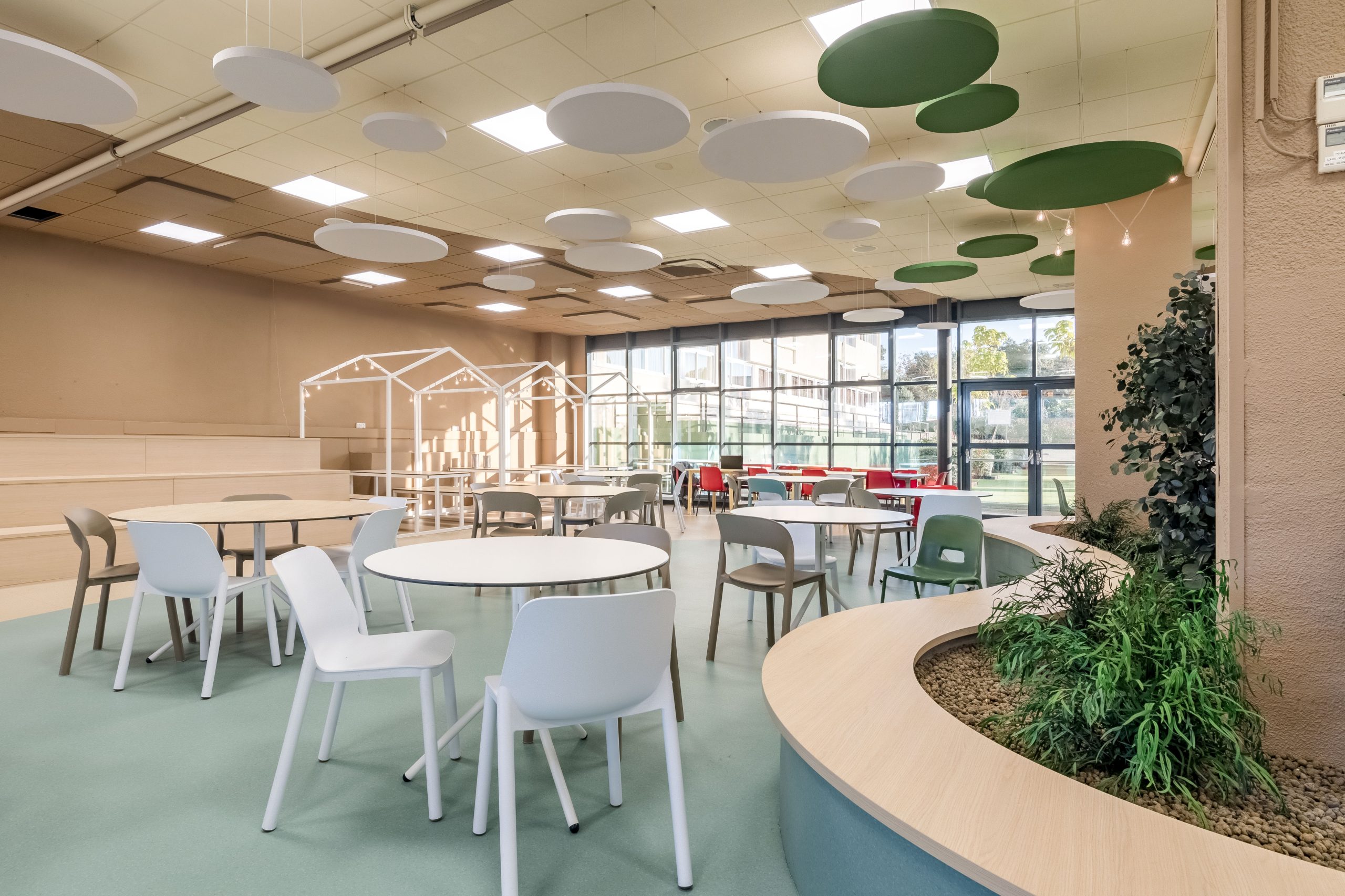 Base Internacional School- Aula