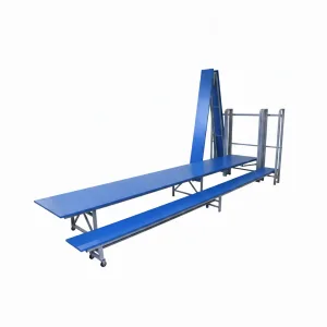 Mesa con bancos abatible a pared