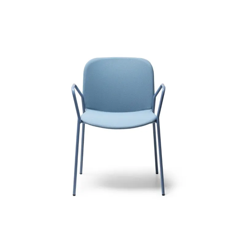 Silla tapizada VENT apilable con brazos