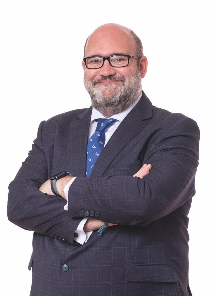 Álvaro Moltó Chinarro, director de Base Internacional School